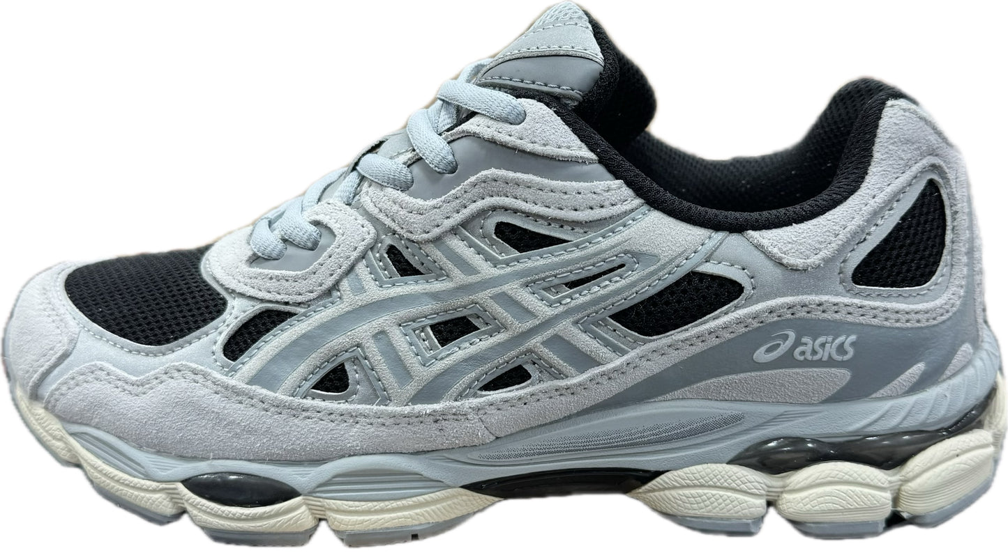 Asics ncy gris fon noir