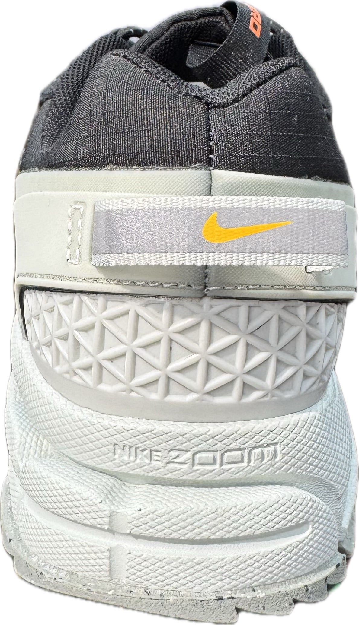 Nike-vomiro5noirgris