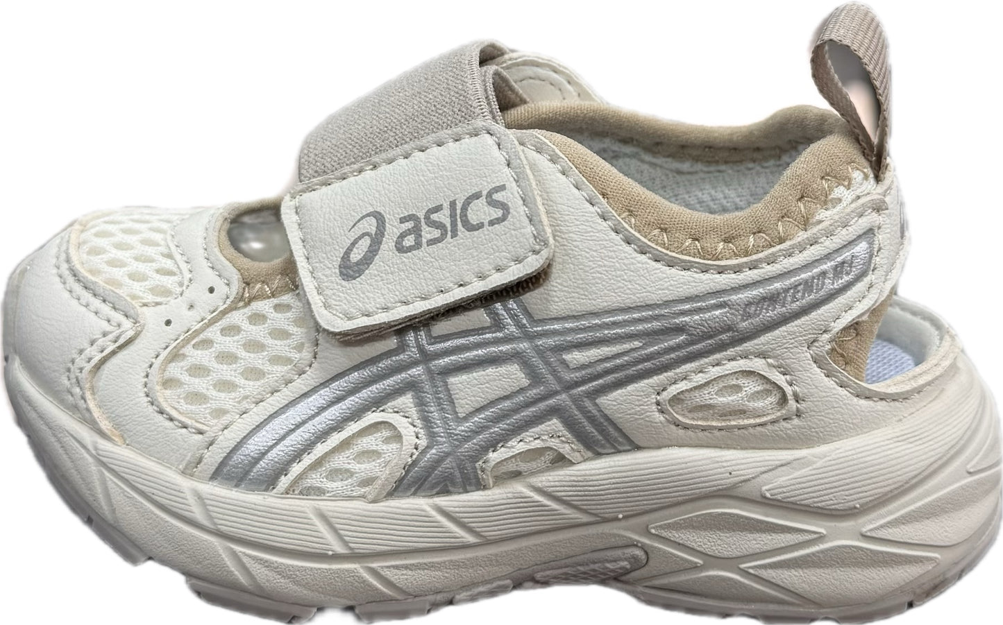 Sondal-asics-enf