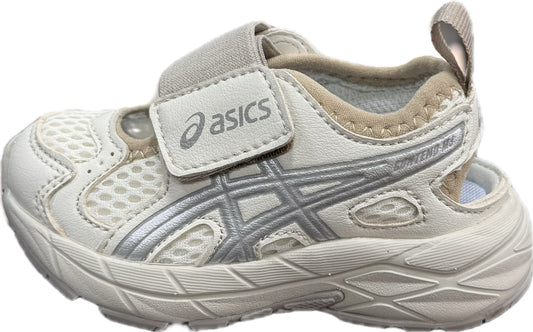 Sondal-asics-enf
